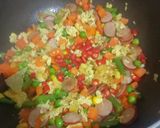 Foto langkah ke 3 dari resep Nasi goreng Hongkong.