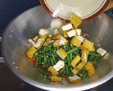 Foto langkah ke 4 dari resep Oseng tahu + kacang panjang.