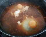 Foto del paso 7 de la receta: Sopa de ajo con huevo escalfado