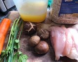 A picture of step 1 of Eat Clean/ Chicken, Mushroom, and Carrot Oatmeal Porridge.