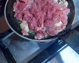 Foto del paso 5 de la receta: Pollo relleno de frutas pasas a la imperial al horno