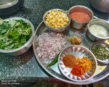 A picture of step 1 of கீரை கார்ன் கறி.