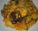 Foto del paso 9 de la receta: Arroz meloso de pulpitos, gambas langostineras y rovellones