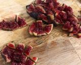 Une image de l'étape 1 de Compotée de figues.
