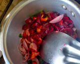 A picture of step 2 of Beetroot khichdi.