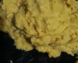 A picture of step 3 of Besan ka chauka.