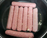 Foto del paso 2 de la receta: Salchichas al vino blanco