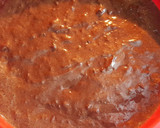 Foto del paso 7 de la receta: Tarta de calabacín y chocolate -sin harina ni azúcar-