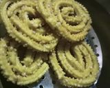 A picture of step 2 of Rice flour Chakli (murukku).
