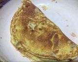 Foto langkah ke 3 dari resep Mushroom omelette with cheese.