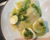 Foto del paso 6 de la receta: Merluza en salsa verde con huevos cocidos
