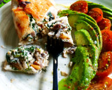 Foto del paso 7 de la receta: Pechuga rellena🐓 🥬  🧀 🍃