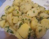 Kapros petrezselymes újburgonya recept fázis 2 fotója
