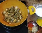 A picture of step 2 of Pondicherry Egg Curry.