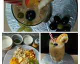 A picture of step 2 of Fruit cocktail smoothie😋🍸🍎🍌🍇🍑.