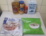 Foto del paso 1 de la receta: Garbanzos con bacalao