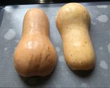 A picture of step 1 of Smoked pumpkin soup with cheddar.