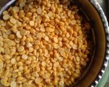 A picture of step 1 of Chana Dal.