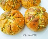 Foto langkah ke 8 dari resep Korean Garlic Cheese Bread tanpa diulen.