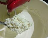 Foto langkah ke 7 dari resep Bolu Kukus Singkong.