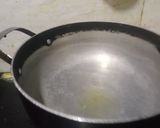 A picture of step 1 of Restaurant Style gajar ka halwa.