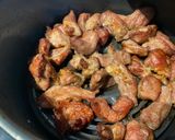 รูปขั้นตอนการทำที่ 6 ของ หมูทอด หม้อทอดไร้น้ำมัน