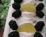 A picture of step 4 of Lime and Berry Semifreddo.