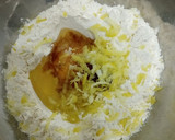 Foto del paso 2 de la receta: Buñuelos dulces con pasas de uva