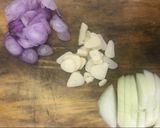 Foto langkah ke 1 dari resep Kids menu : Tumis jagung putren dan sosis.