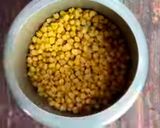 A picture of step 4 of #LBC Chole Bhature.