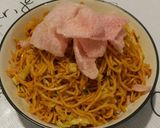 Foto langkah ke 4 dari resep Mie goreng ala padang.