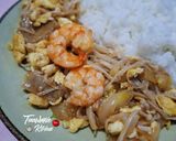 Foto langkah ke 7 dari resep Tumis Telur Enoki Saus Blackpaper.
