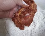 A picture of step 3 of Kentucky fried chicken burger.