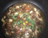 A picture of step 6 of Hot and sour soup.