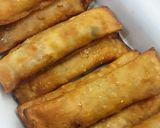 A picture of step 4 of Chicken Vegetable Rolls.