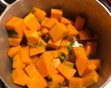 Foto del paso 2 de la receta: Sopa crema calabaza, leche de coco y curry