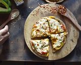 নো ইস্ট নো ওভেন পিজ্জা (no yeast no oven pizza recipe in Bengali) রেসিপি ধাপ - 8 ছবি