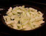 A picture of step 4 of Apple Crumble Pie (rev 1).