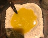 Foto del paso 3 de la receta: Masa para tarta de aceite, sin sal y poco huevo