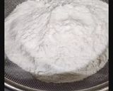 A picture of step 3 of Orange Cake.