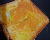 Foto langkah ke 8 dari resep Simple Toast Teflon.