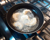 Foto del paso 12 de la receta: Camarones empanizados acompañados de una salsa holandesa