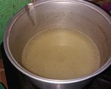 Foto langkah ke 1 dari resep Sup bakso ayam udang.