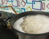 वेज हक्का नूडल्स (Veg hakka noodles recipe in Hindi) रेसिपी चरण 1 फोटो