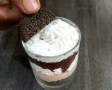 ऑरियो चॉकलेट मूस(Oreo chocolate mousse recipe in Hindi) रेसिपी चरण 10 फोटो