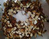 ખજૂર ના લાડુ (khajur laddu recipe in Gujarati) રેસીપી સ્ટેપ2ફોટો