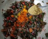 A picture of step 4 of Lal saag sabji.