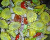 Foto langkah ke 5 dari resep Tumis putren cumi asin.