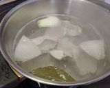 Foto del paso 3 de la receta: Cómo hacer pollo desmechado