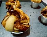 Foto langkah ke 4 dari resep Cinnamon Bun.